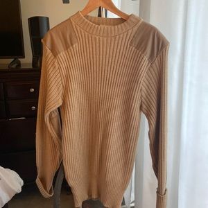 Men’s Tan sweater, barely worn